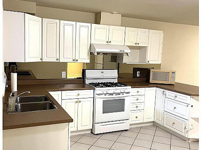 Apartment for rent in Burnaby, British Columbia