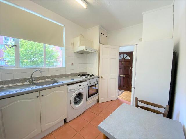 Apartment for rent in Bayswater, Greater London
