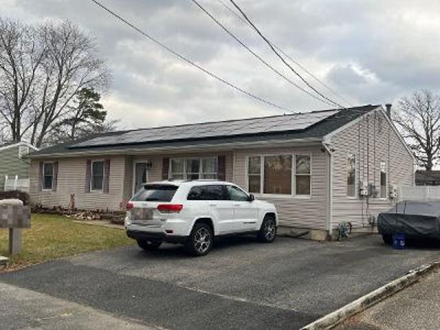 House for sale in Beachwood, New Jersey