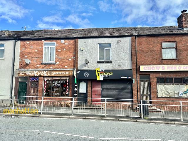 Apartment for rent in Brownlow Fold, Lee Bank