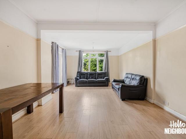 House for rent in Beddington, Greater London