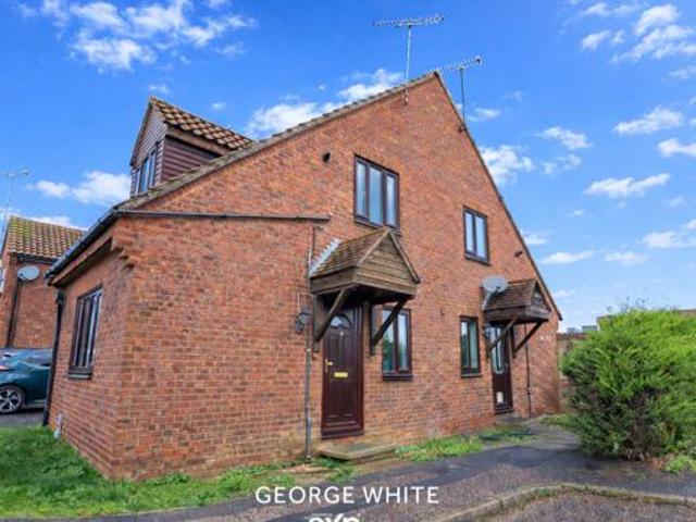 House for sale in Lyons, Greater London