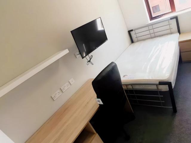 Room for rent in Elmfield, Leicestershire