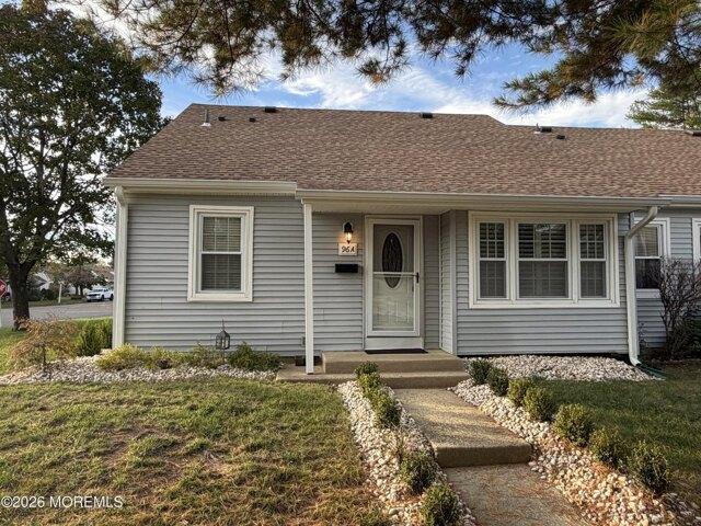 Condo for sale in Wyckoff Mills, Howell Township