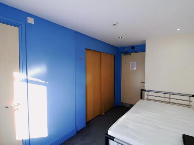Room for rent in Elmfield, Leicestershire