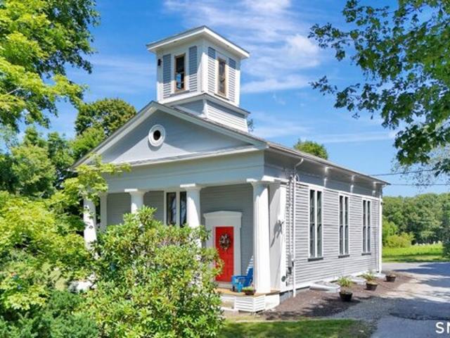 House for sale in South Killingly, Killingly