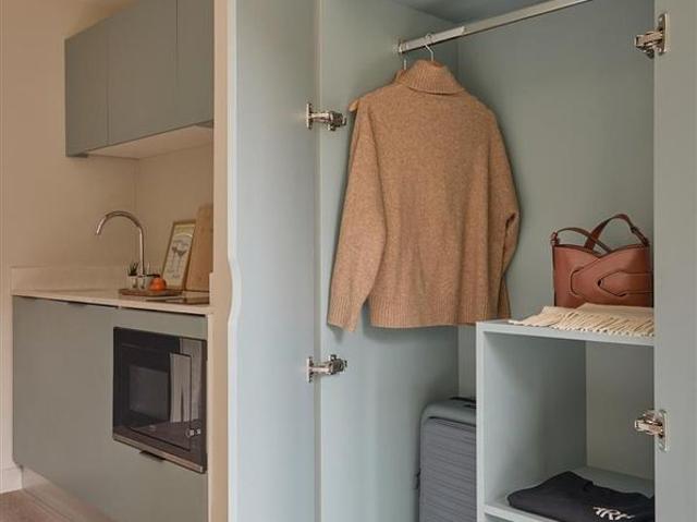 Studio for rent in Canning Town, Greater London