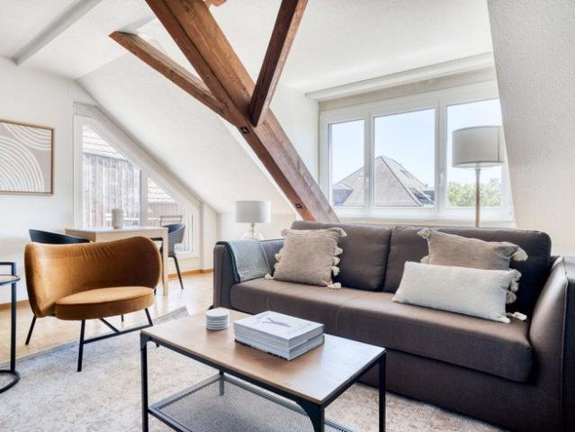 Apartment mieten in Einigen, Zürich