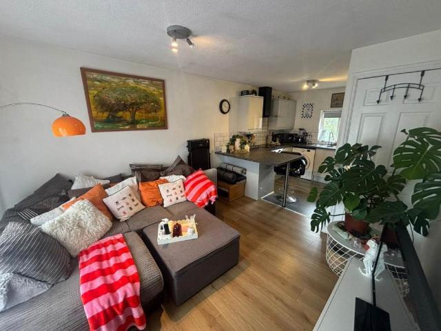 Apartment for rent in London Borough of Newham, Greater London