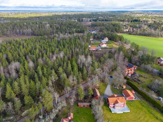 Tomt till salu i Uppsala