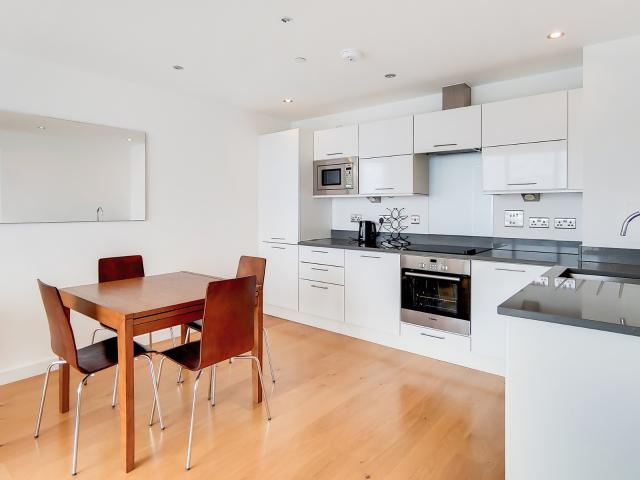 Apartment for rent in Stratford Marsh, Greater London