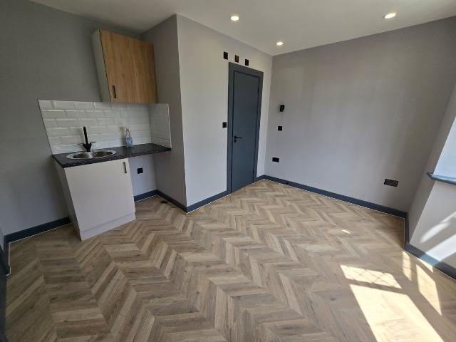 Studio for rent in London Borough of Ealing, Greater London