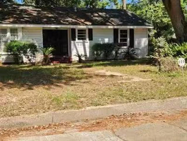 House for sale in Alexandria