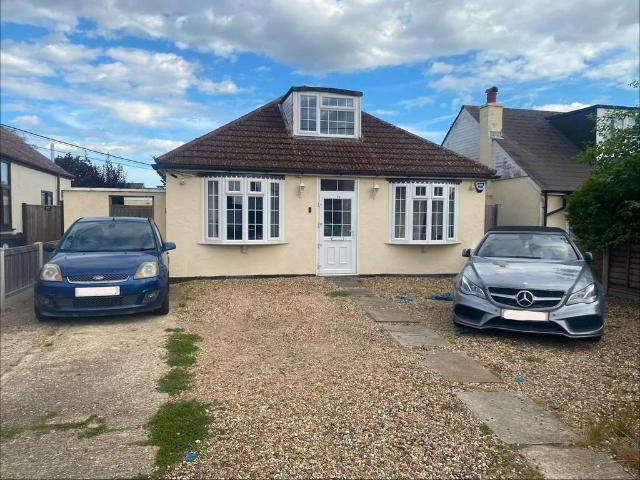 House for rent in Frinton and Walton, Dale Hill