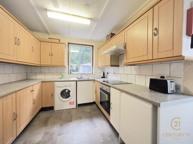 Room for rent in Hayes, Greater London