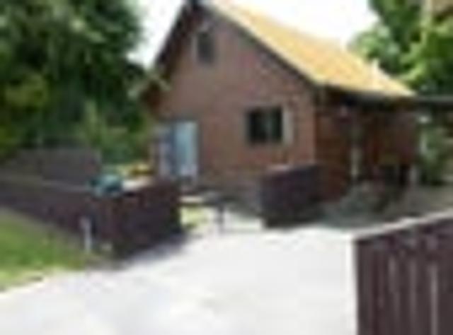 House for rent in Chaslands, Canterbury