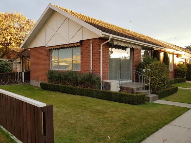 House for rent in Chaslands, Canterbury