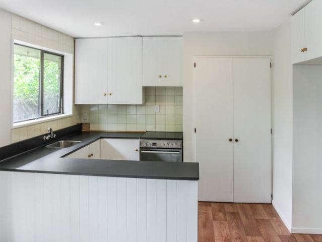 House for rent in Oaklands, Christchurch