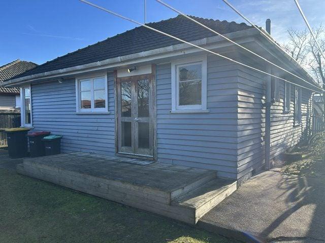 House for rent in Chaslands, Canterbury