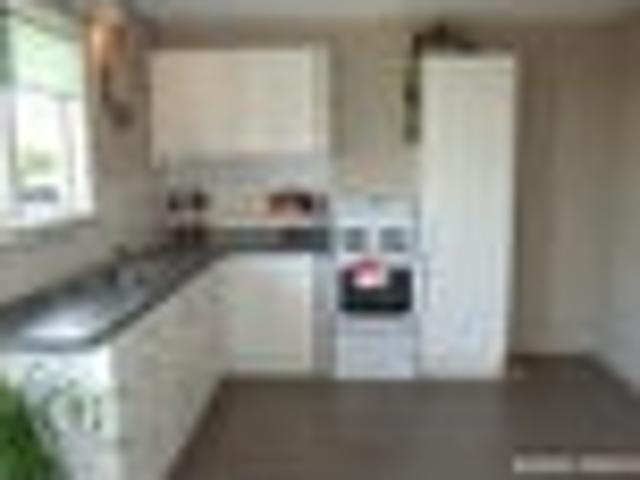 House for rent in Chaslands, Canterbury