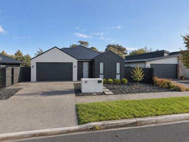House for rent in Chaslands, Canterbury