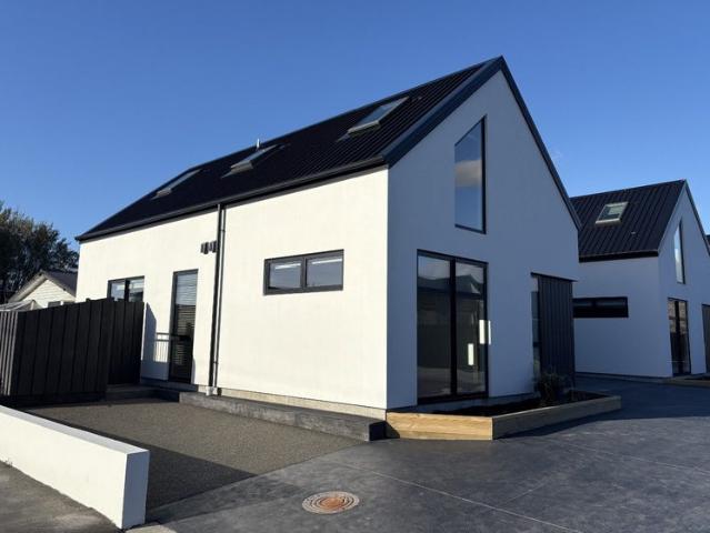House for rent in Chaslands, Canterbury
