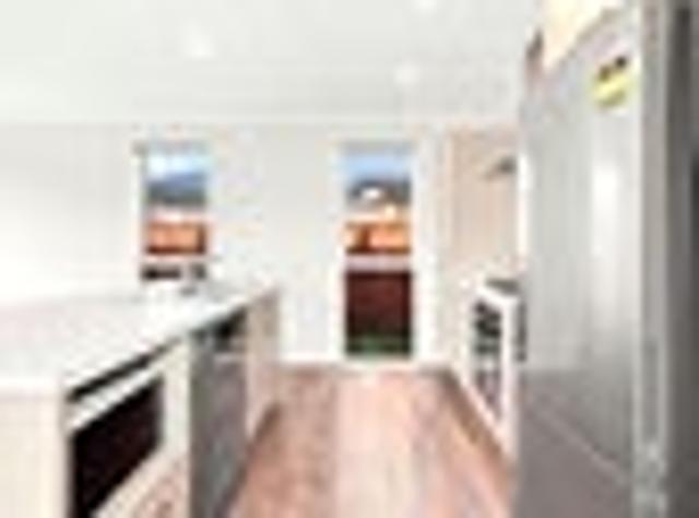 House for rent in Chaslands, Canterbury
