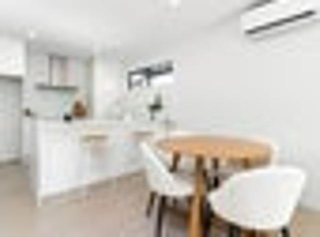 House for rent in Chaslands, Canterbury
