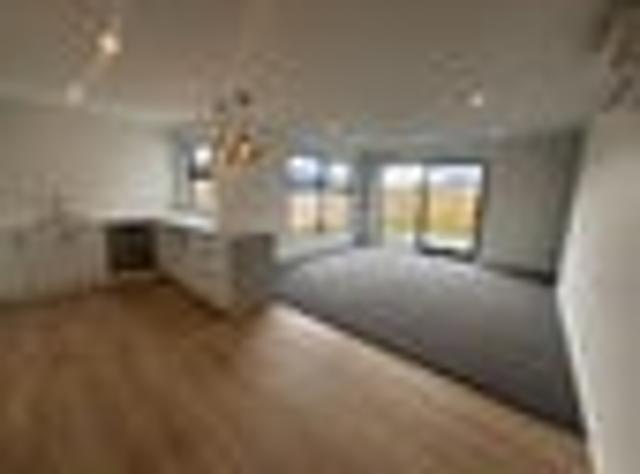 House for rent in Chaslands, Canterbury