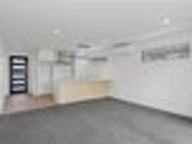 House for rent in Chaslands, Canterbury