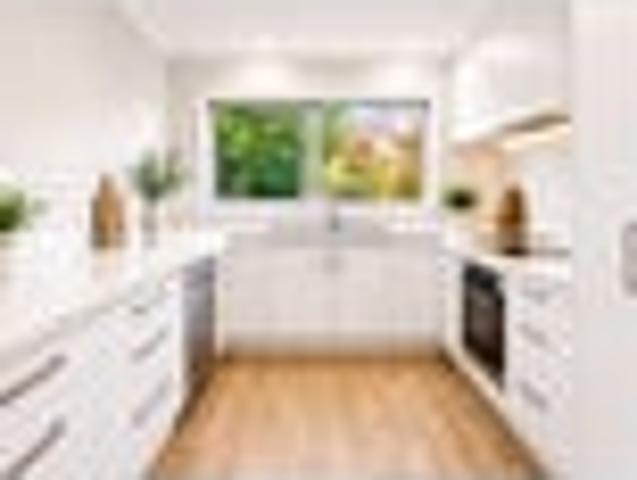 House for rent in Chaslands, Canterbury