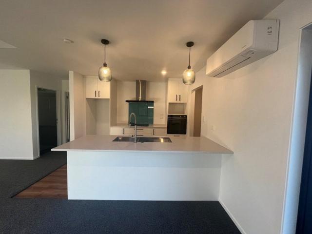 House for rent in Chaslands, Canterbury