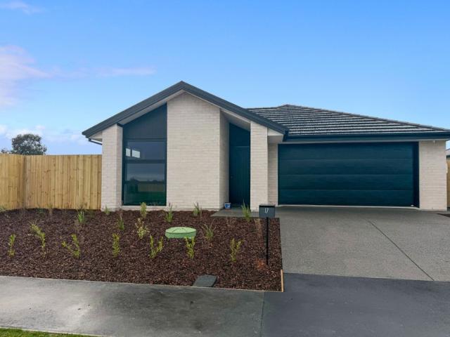 House for rent in Chaslands, Canterbury