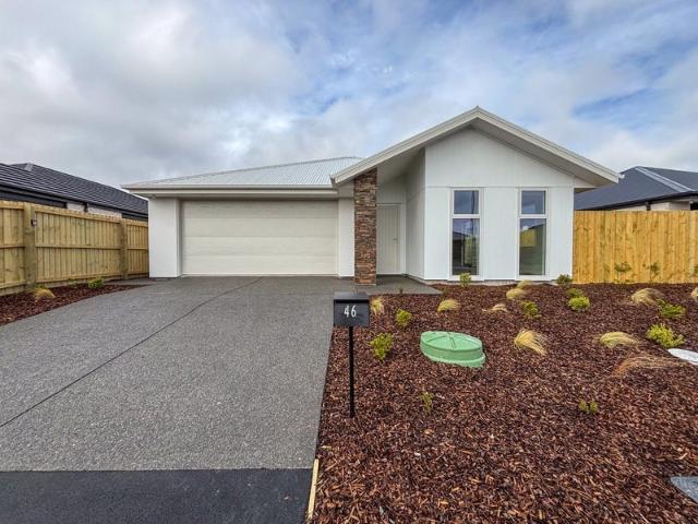 Apartment for rent in Chaslands, Canterbury