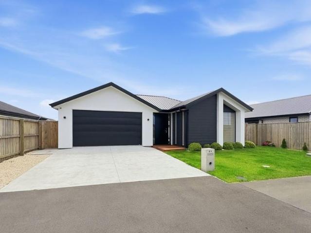 House for rent in Milns Park, Christchurch