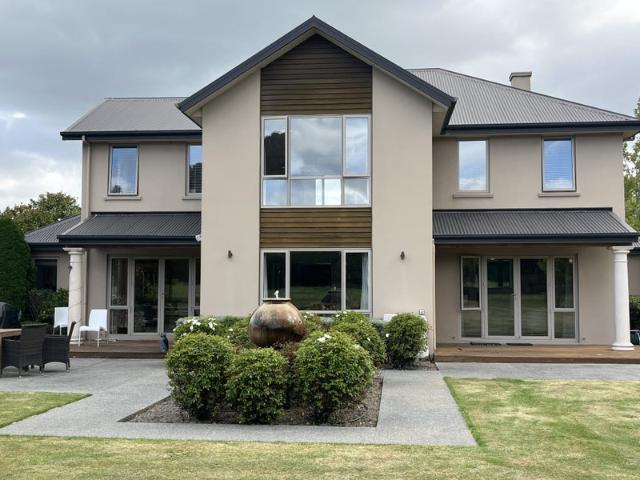 House for rent in Chaslands, Canterbury