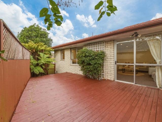House for rent in Chaslands, Canterbury