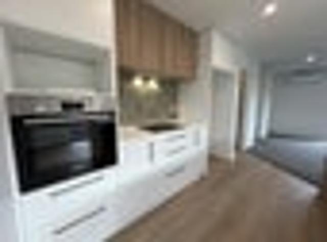 House for rent in Chaslands, Canterbury