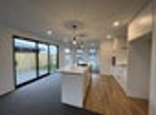 House for rent in Chaslands, Canterbury