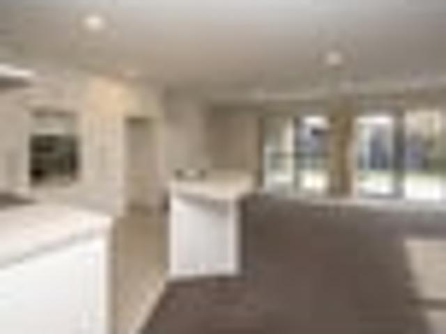 House for rent in Chaslands, Canterbury