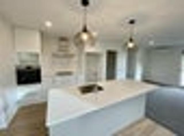 House for rent in Chaslands, Canterbury