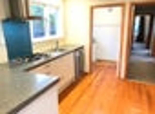 House for rent in Chaslands, Canterbury