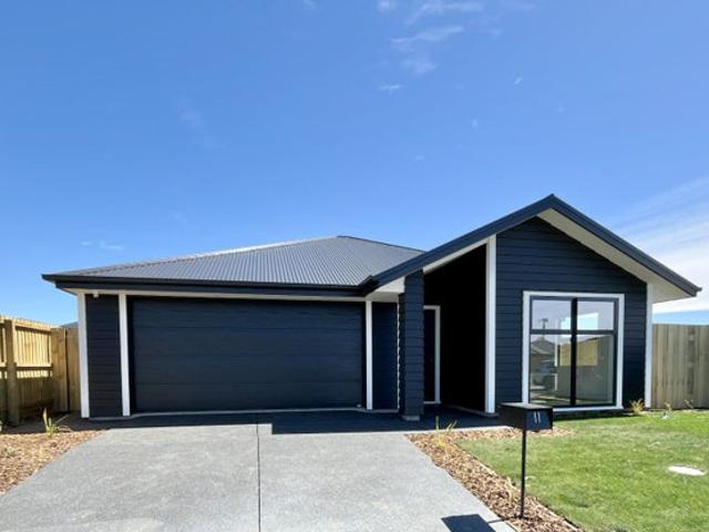 House for rent in Chaslands, Canterbury