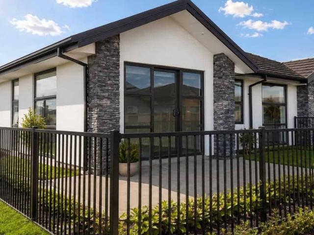 House for rent in Chaslands, Canterbury
