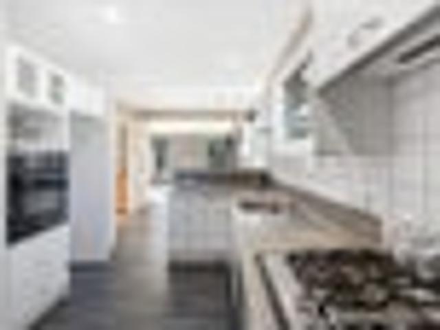 House for sale in Chaslands, Canterbury