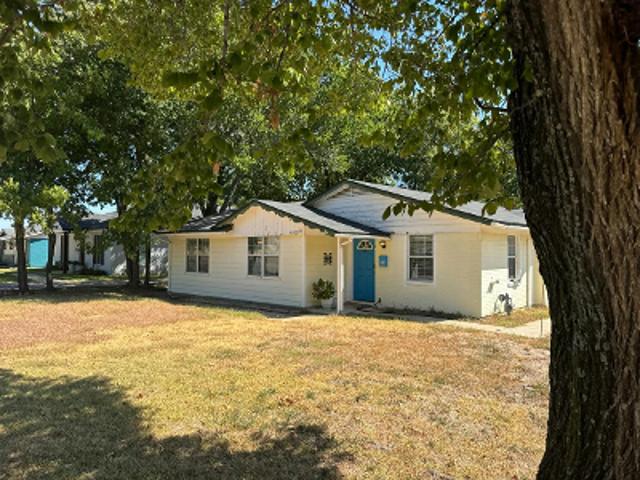 House for sale in Haltom City, Texas