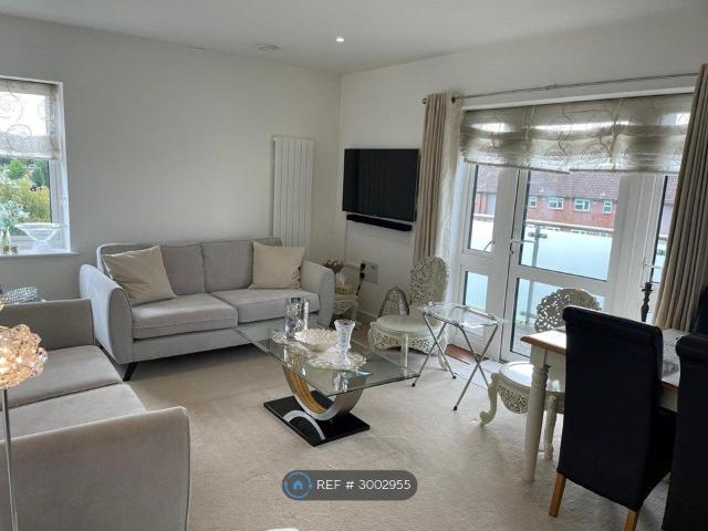 Apartment for rent in London Borough of Hounslow, Greater London