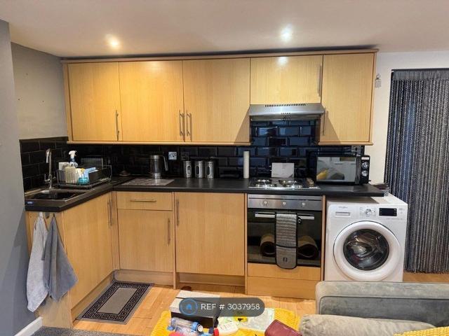 Apartment for rent in Whitkirk, Colton