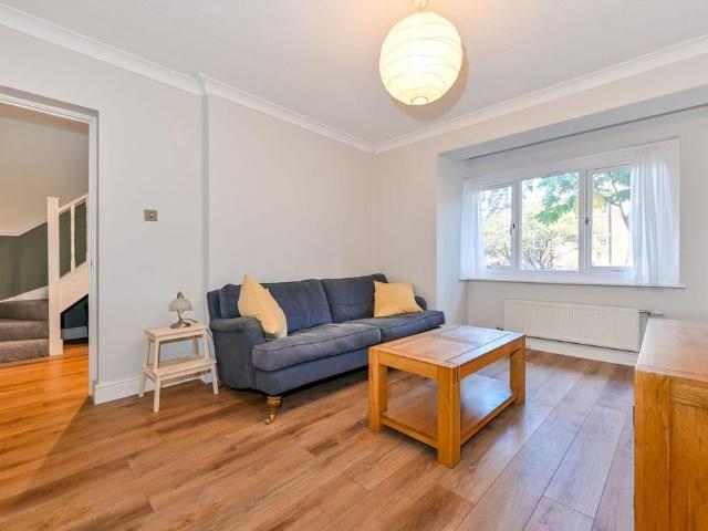 Apartment for rent in Islington, Canonbury