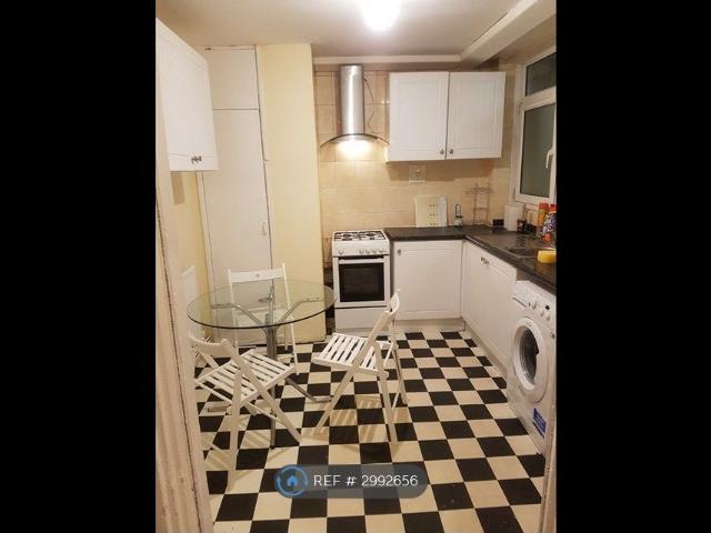 House for rent in London Yard, Isle Of Dogs